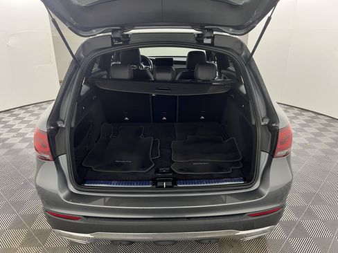Used 2022 Mercedes-Benz GLC 300 image 19