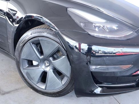Used 2022 Tesla Model 3 Long Range AWD/4WD image 4