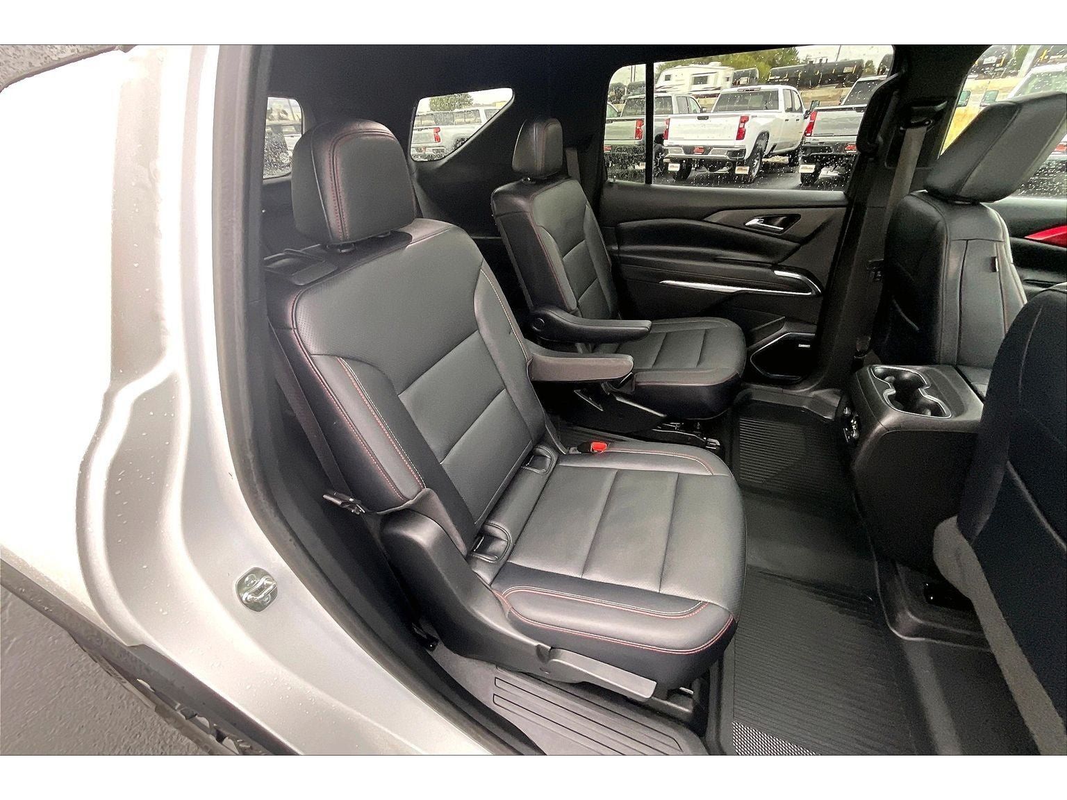 Used 2025 Chevrolet Traverse Z71 w/ Enhanced Driving Package AWD/4WD image 29