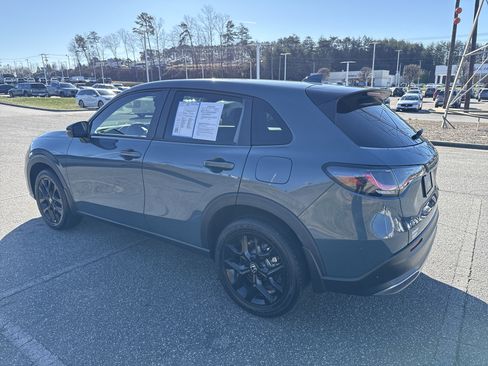 Certified 2024 Honda HR-V Sport image 8