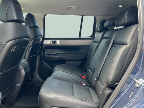 Certified 2025 Hyundai Santa Fe SEL FWD image 10