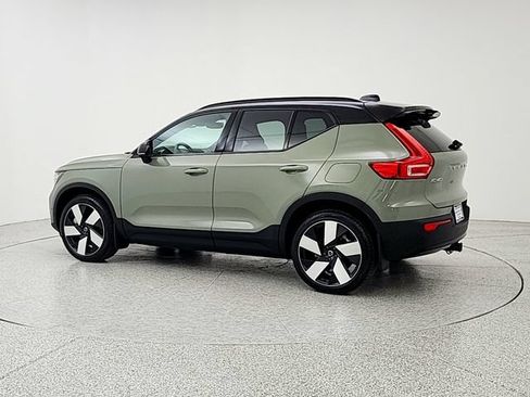 Certified 2023 Volvo XC40 Recharge Ultimate w/ Protection Package Premier AWD/4WD image 7