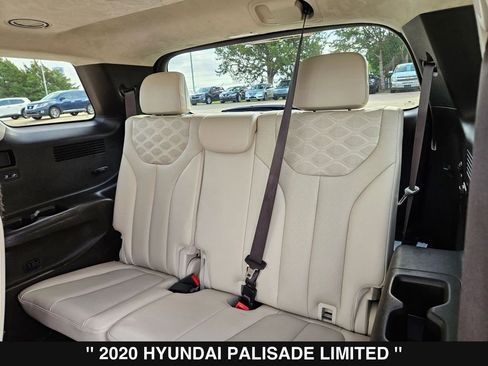 Used 2020 Hyundai Palisade Limited image 18