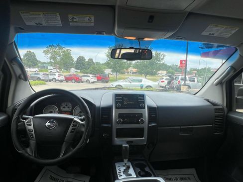 Used 2014 Nissan Titan PRO-4X AWD/4WD image 11