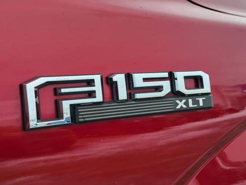 Used 2015 Ford F150 XLT w/ Equipment Group 302A Luxury image 6