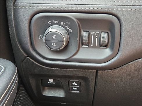 Certified 2023 RAM 1500 Limited w/ Body Color Bumper Group AWD/4WD image 47