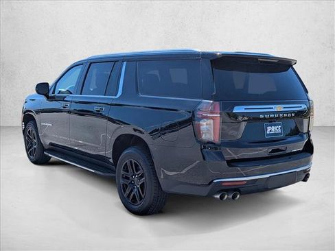 Used 2024 Chevrolet Suburban Premier AWD/4WD image 7