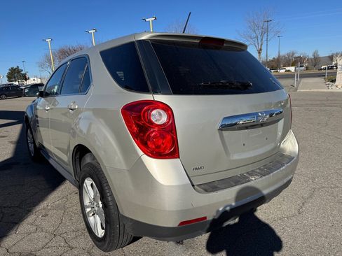 Used 2014 Chevrolet Equinox LS image 6