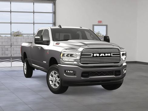 Used 2024 RAM 3500 Laramie image 7