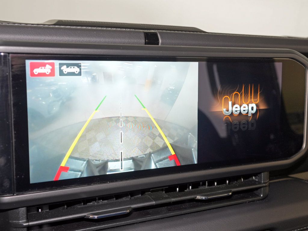 Used 2024 Jeep Wrangler Unlimited Rubicon 392 AWD/4WD image 27