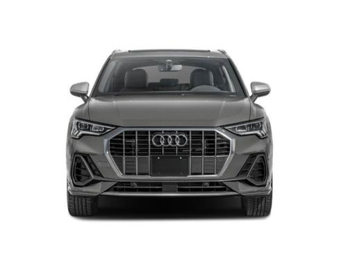 Used 2023 Audi Q3 2.0T Premium w/ Convenience Package AWD/4WD image 4