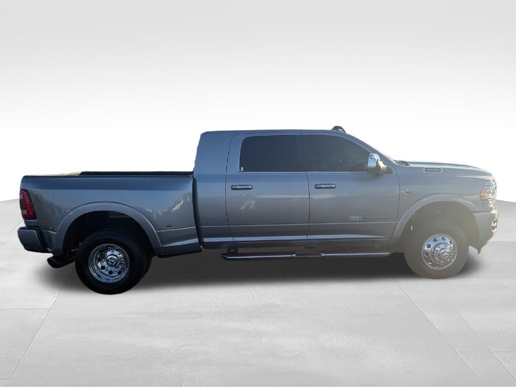 Used 2022 RAM 3500 Limited AWD/4WD image 6
