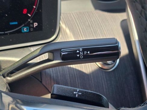 New 2026 Mercedes-Benz C 300 4MATIC Sedan image 16