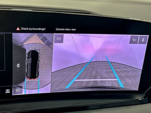 Used 2025 Audi Q6 e-tron Premium w/ Convenience Package image 19