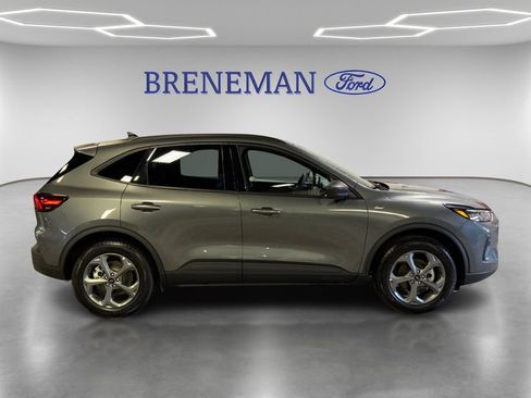 Used 2025 Ford Escape ST-Line image 4