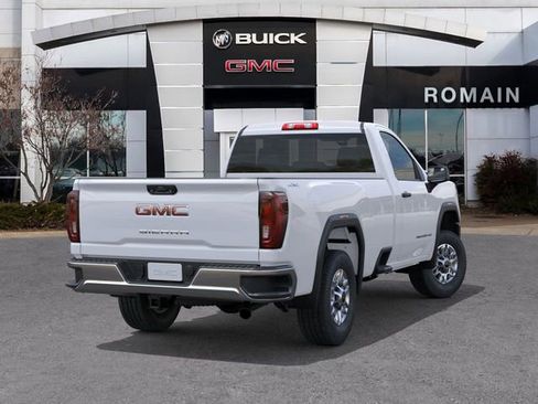 New 2025 GMC Sierra 2500 Pro image 4