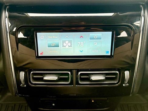 Used 2021 Lincoln Aviator Reserve w/ Elements Package Plus AWD/4WD image 14