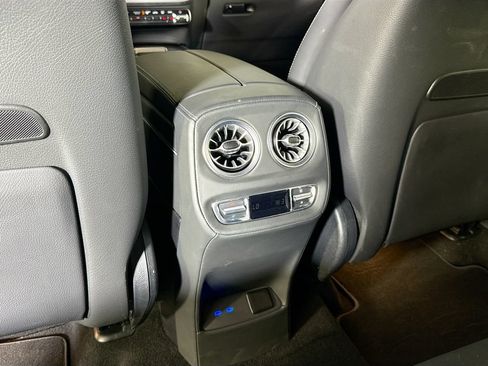 Used 2025 Mercedes-Benz G 63 AMG 4MATIC image 18