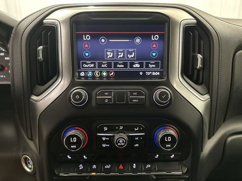 Used 2019 Chevrolet Silverado 1500 LT Trail Boss AWD/4WD image 18