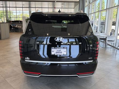New 2026 Hyundai Palisade Calligraphy AWD/4WD image 5