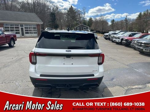 Used 2025 Ford Explorer ST-Line w/ ST-Line Street Pack image 4