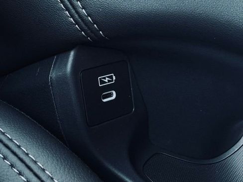 New 2026 Honda HR-V EX-L image 30