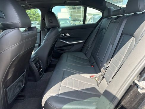Used 2021 BMW 330i Sedan w/ Executive Package RWD image 12