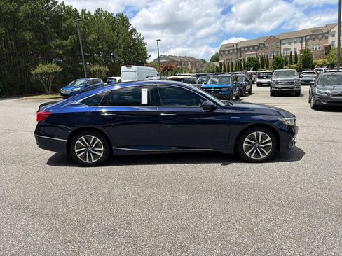 Used 2019 Honda Accord Touring image 8