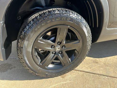 Used 2023 Honda Ridgeline Black Edition image 9