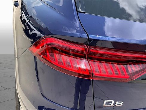 Used 2020 Audi Q8 Prestige AWD/4WD image 28