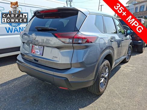 Used 2024 Nissan Rogue S AWD/4WD image 3