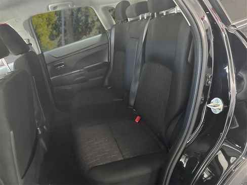 Used 2024 Mitsubishi Outlander Sport ES image 14