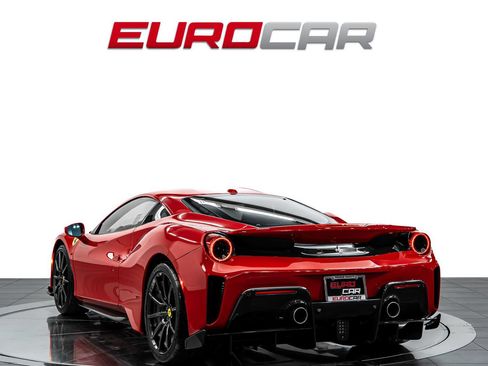 Used 2019 Ferrari 488 Pista Coupe RWD image 3