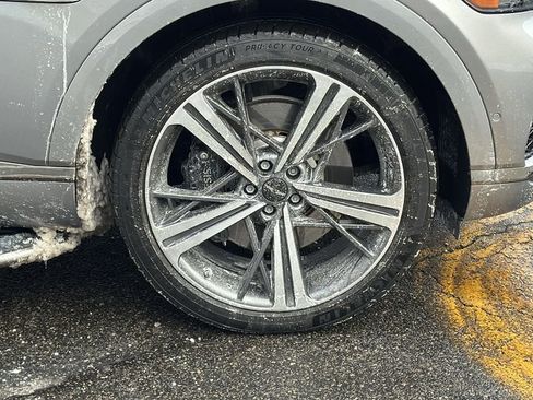 Used 2025 Genesis GV80 3.5T e-SC image 12