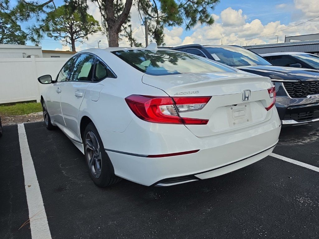 Used 2018 Honda Accord EX image 14