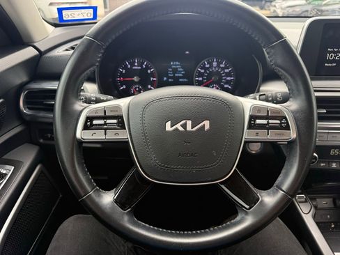 Used 2022 Kia Telluride S image 12