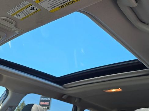 Used 2019 Subaru Forester Premium AWD/4WD image 22