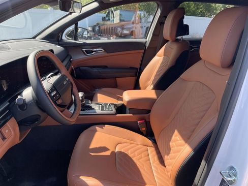 New 2026 Kia Sportage X-Line w/ X-Line Technology Package image 36