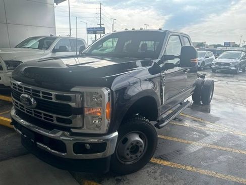 Used 2023 Ford F350 XL w/ XL Chrome Package AWD/4WD image 1