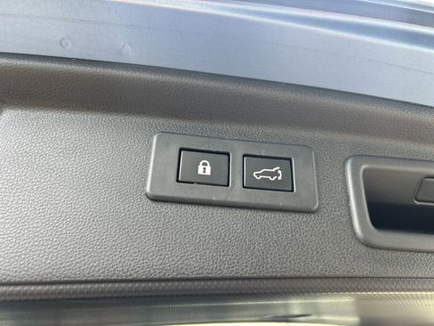 Used 2020 Subaru Forester Touring w/ Popular Package #2 image 12