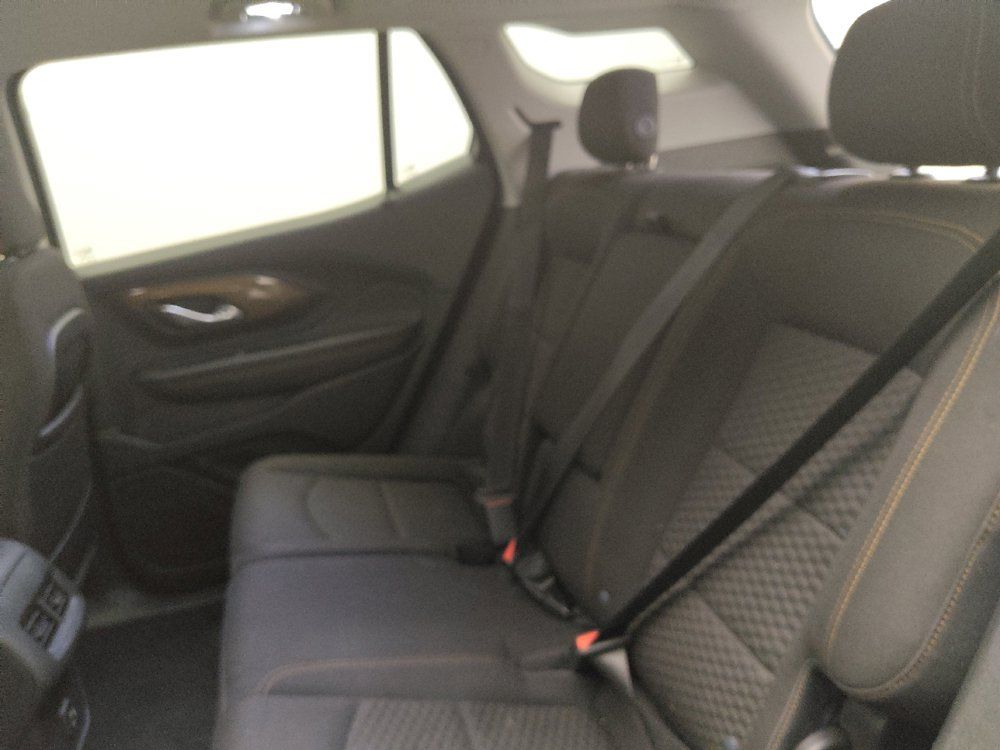 Used 2020 GMC Terrain SLE w/ Driver Convenience Package FWD image 18