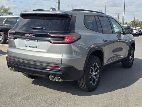 New 2026 GMC Acadia AT4 image 5