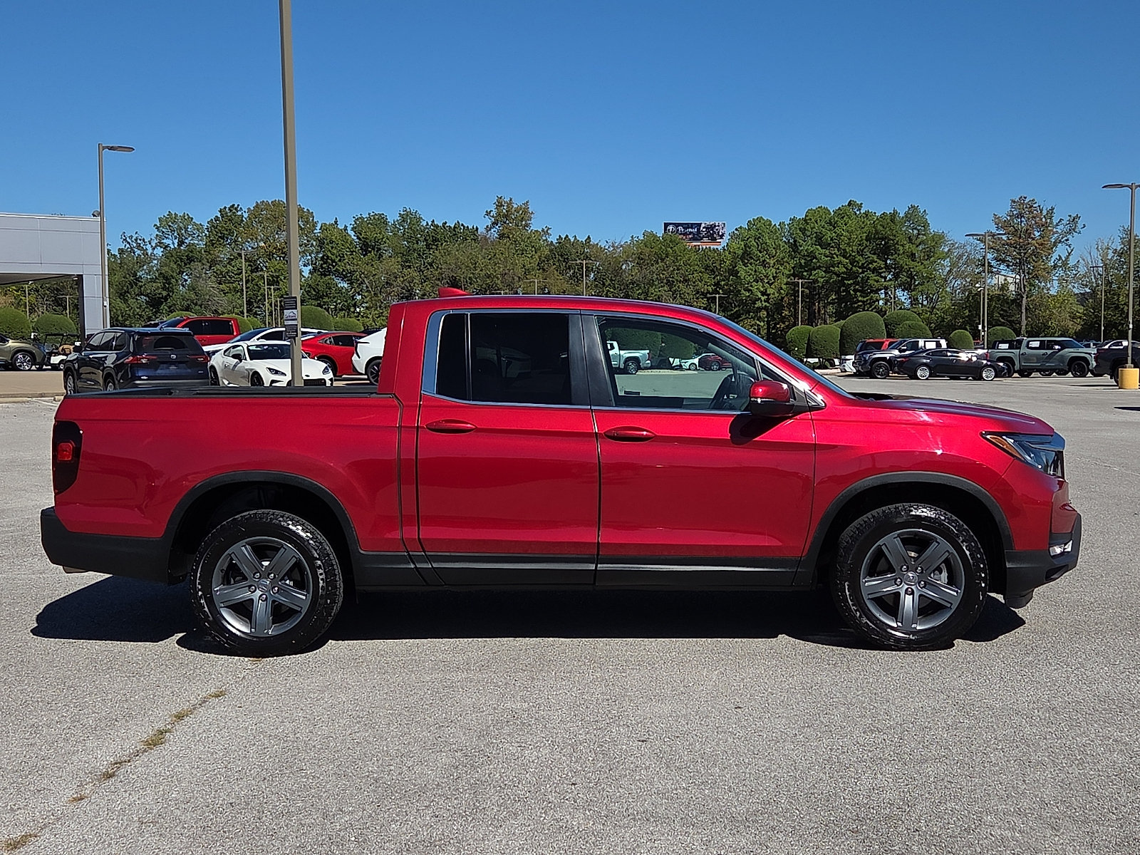 Used 2023 Honda Ridgeline RTL image 6