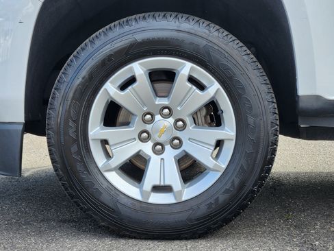 Used 2020 Chevrolet Colorado LT w/ Safety Package AWD/4WD image 9