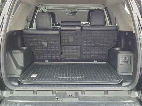 Used 2024 Toyota 4Runner Limited image 12