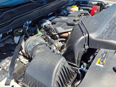 Used 2023 RAM 2500 Limited AWD/4WD image 15