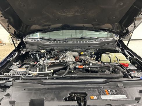 Certified 2024 Ford F350 Platinum w/ Tremor Off-Road Package image 38