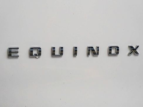 Used 2024 Chevrolet Equinox LS image 27