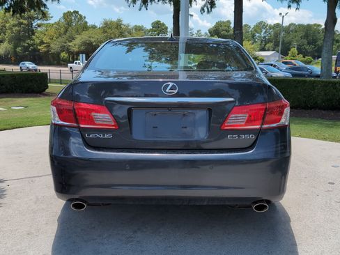 Used 2010 Lexus ES 350 FWD image 9