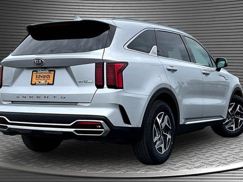 Used 2021 Kia Sorento EX FWD image 6